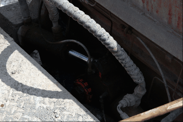 泵車、混凝土泵、混凝土