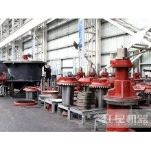 流動反擊式碎石機(jī)100-200噸在線報價ZQ88